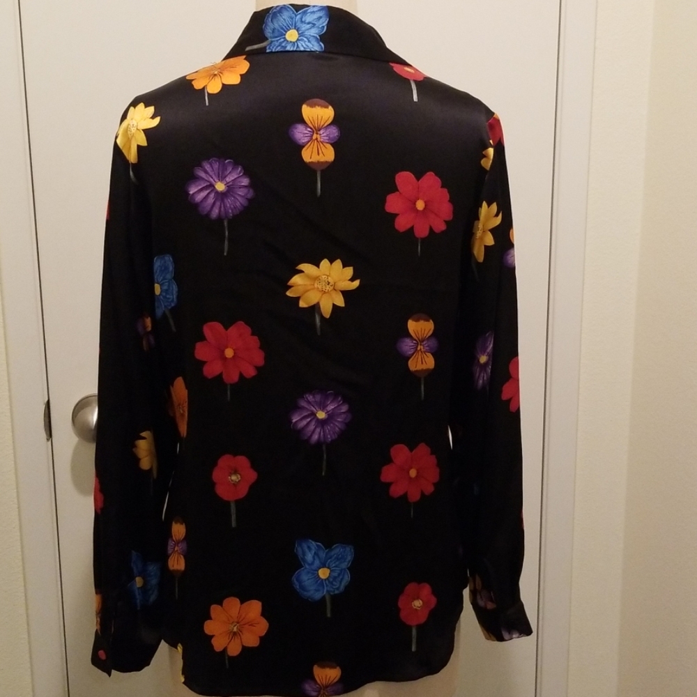 Retro inspired top - Picture 2 of 3
